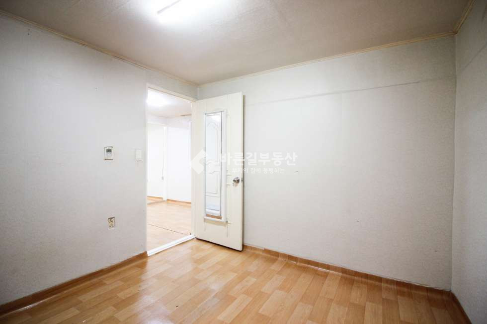 서울 구로구 구로동 급매, 전세끼고 6천만원에 매수 가능함. 매매 매물번호 10019 사진 8